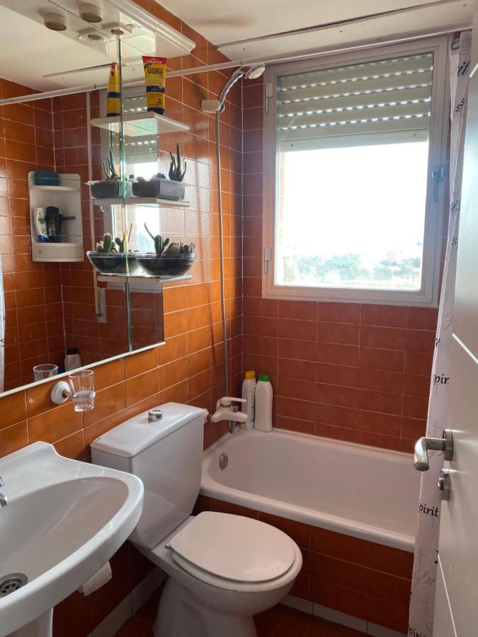 Habitacion Economica Tres Cantos Bagian luar foto